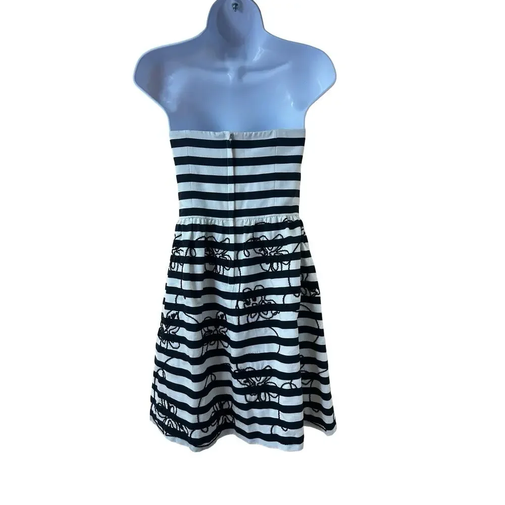 Lilly Pulitzer Black/White Fit Flare Stripe Strapless Embroidered Floral Dress 4 - Picture 2 of 11